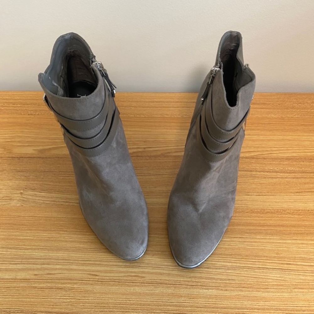 Sam & Libby Ankle Boot Women Grey Stiletto Heels Zip Up Size 9M